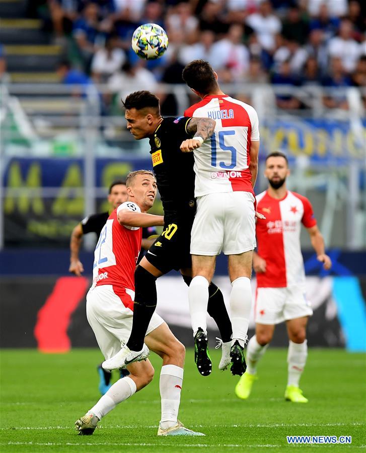 (SP)ITALY-MILAN-SOCCER-UEFA CHAMPIONS LEAGUE-INTER MILAN VS SLAVIA PRAGUE