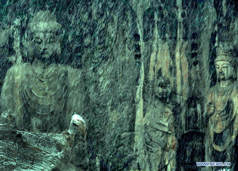 CHINA-HENAN-LONGMEN GROTTOES (CN)