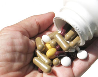 10家醫藥類企業廣告費占營收超10%