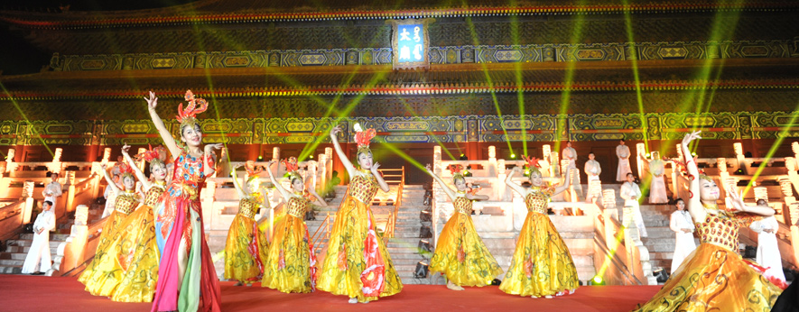 “中國企業(yè)夢之隊”網絡盛典開場舞《中國夢》