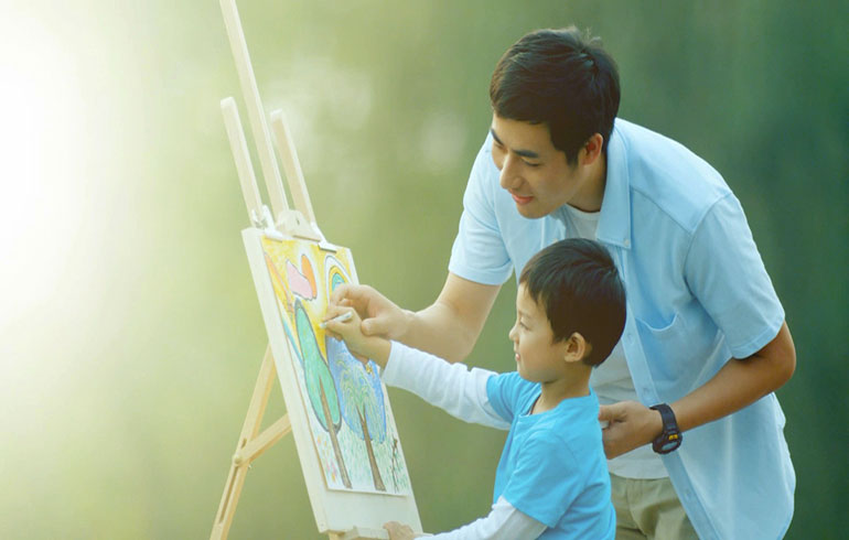 致敬偉大改革｜對(duì)話40年，講述身邊的健康故事（第三十四集）——小家的心事 國家的大事