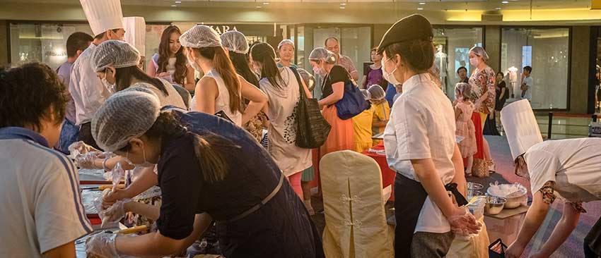 新華房產泛社區大型公益活動