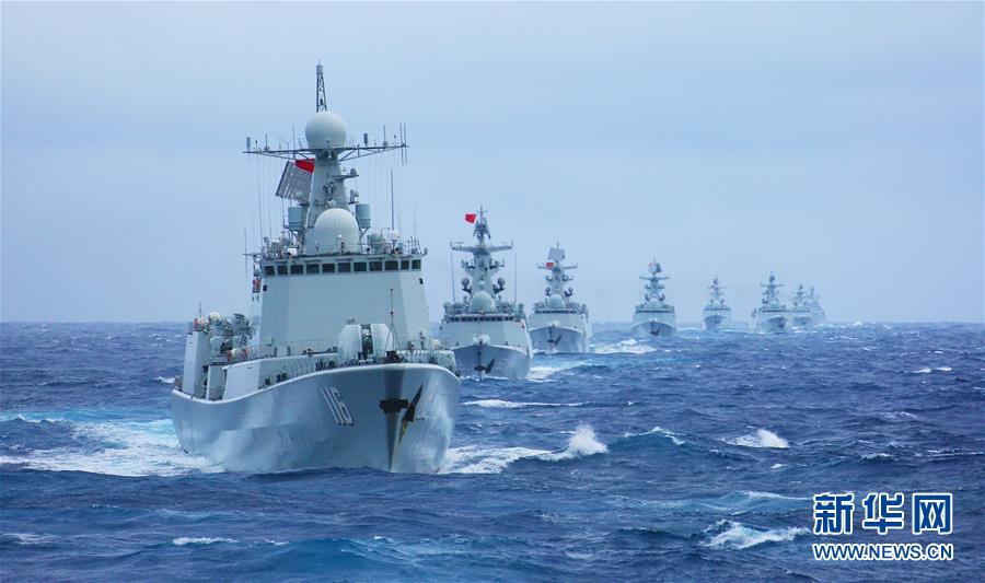 (人民海軍70年·新華全媒頭條·圖文互動)(4)向著深藍出發——獻給人民海軍成立70周年