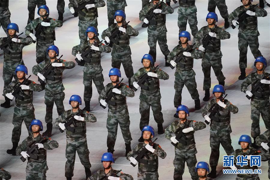 (新華全媒頭條·圖文互動)(5)和平之光閃耀軍運——第七屆世界軍人運動會開幕式側記
