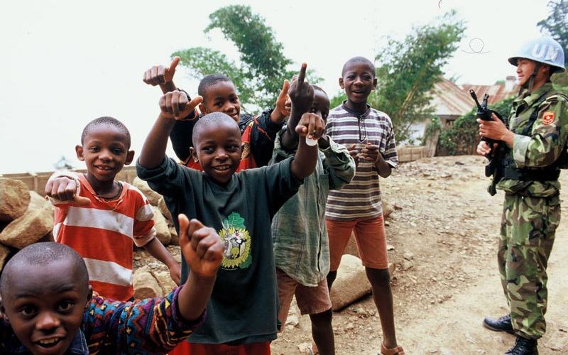 馮凱旋作品:為了和平與友誼