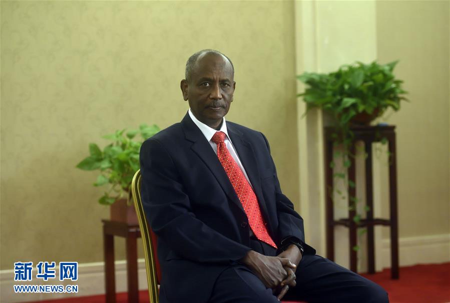 （圖文互動(dòng)）（2）中國(guó)發(fā)展進(jìn)入新時(shí)代——9名外籍語(yǔ)言專(zhuān)家眼中的十九大報(bào)告