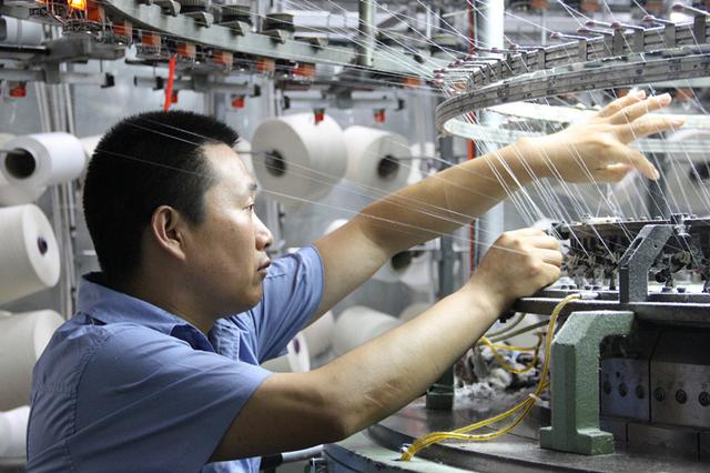 每天“暴走”數(shù)小時，身為男工卻“技壓群芳”是一種怎樣的體驗？