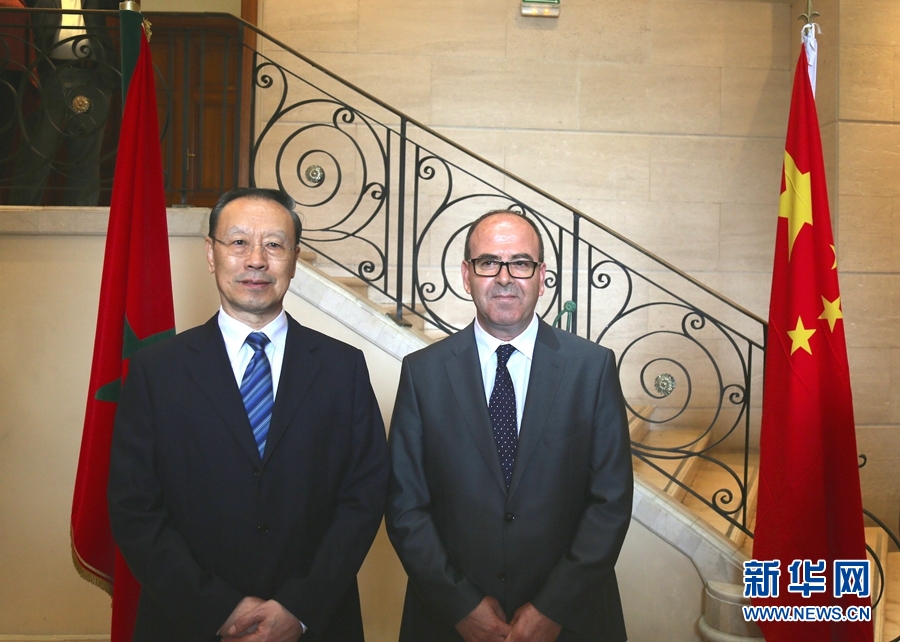 9月19日，在摩洛哥首都拉巴特，中共中央書記處書記、全國政協副主席杜青林（左）會見摩洛哥參議長本希馬。應摩洛哥參議院邀請，中共中央書記處書記、全國政協副主席杜青林于18日至20日率中共代表團訪摩，分別會見政府首腦本·基蘭、參議長本希馬、真實性與現代黨總書記奧馬里等。新華社記者劉鍇攝