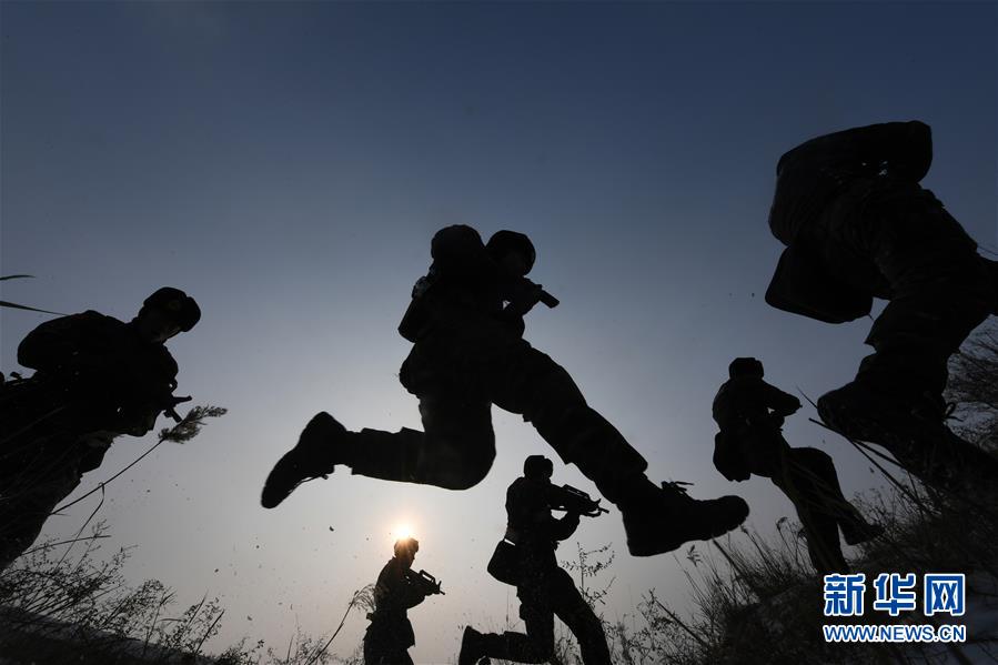 (新華全媒頭條·圖文互動)(12)備戰踏上新起點,練兵展現新氣象——2018中國軍隊新年開訓全景大掃描