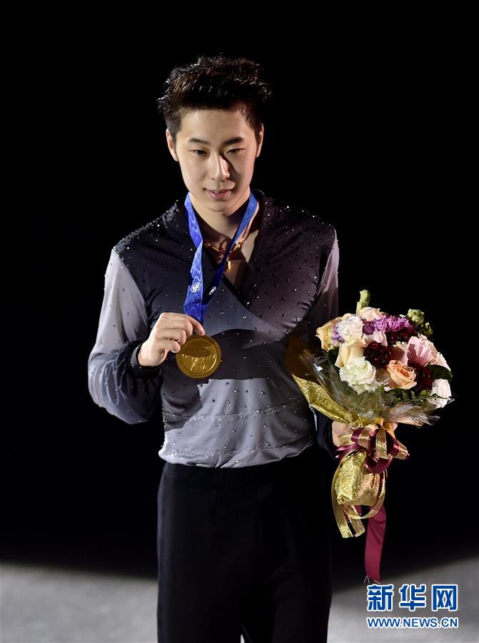 （新華全媒頭條·圖文互動）（7）同筑冰雪強(qiáng)國夢——寫在中國冬奧健兒出征前夕