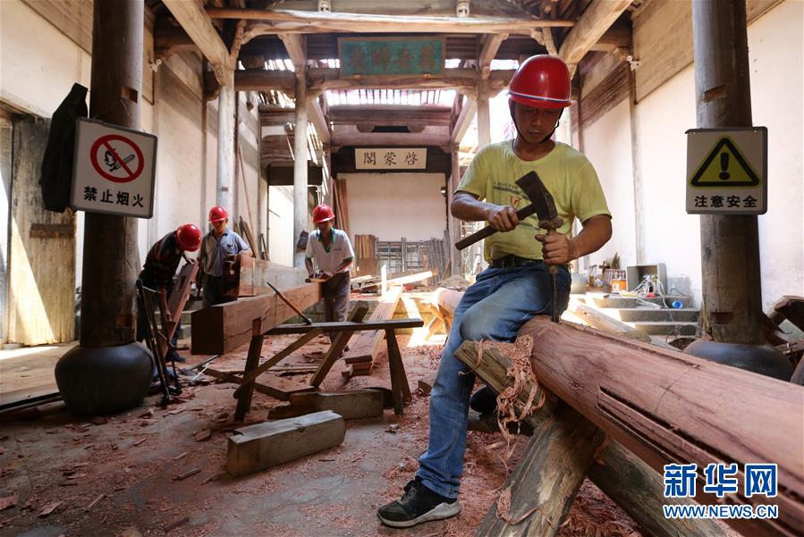 (新華全媒頭條·搶救古民居·圖文互動)(7)當古民居遇上城鎮化,如何留住鄉愁?