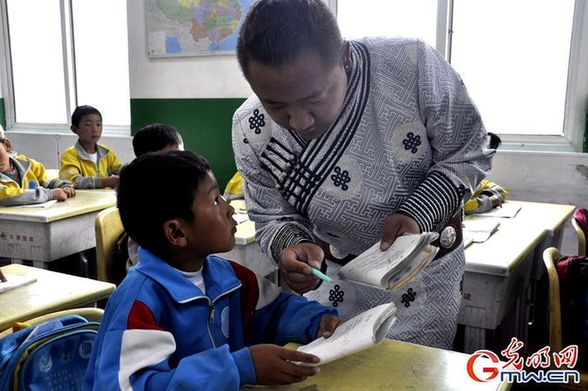 【中國(guó)夢(mèng)·踐行者】圖片故事丨90后骨髓捐獻(xiàn)者扎西東智:做力所能及的事,讓他人生命繼續(xù)綻放