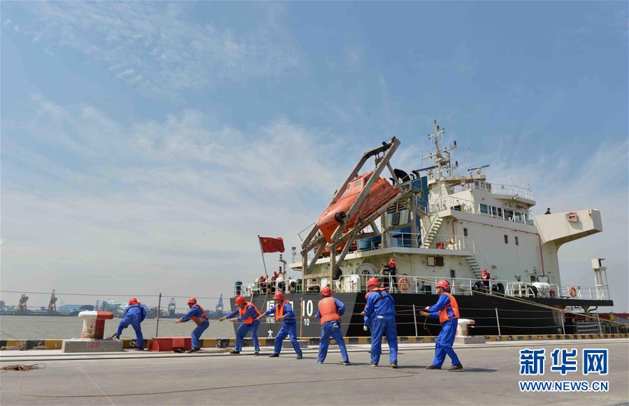 (大江奔流——來自長江經(jīng)濟(jì)帶的報道·新華全媒頭條·圖文互動)(4)打造經(jīng)濟(jì)高質(zhì)量發(fā)展的強(qiáng)勁引擎——深入推動長江經(jīng)濟(jì)帶發(fā)展述評