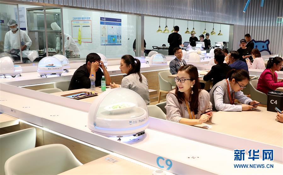 (新華全媒頭條·圖文互動)(4)進口博覽會,上海準備好了!——寫在首屆中國國際進口博覽會倒計時十天