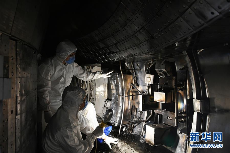 #(圖文互動(dòng))(3)我國“人造太陽”EAST裝置實(shí)現(xiàn)1億攝氏度等離子體運(yùn)行