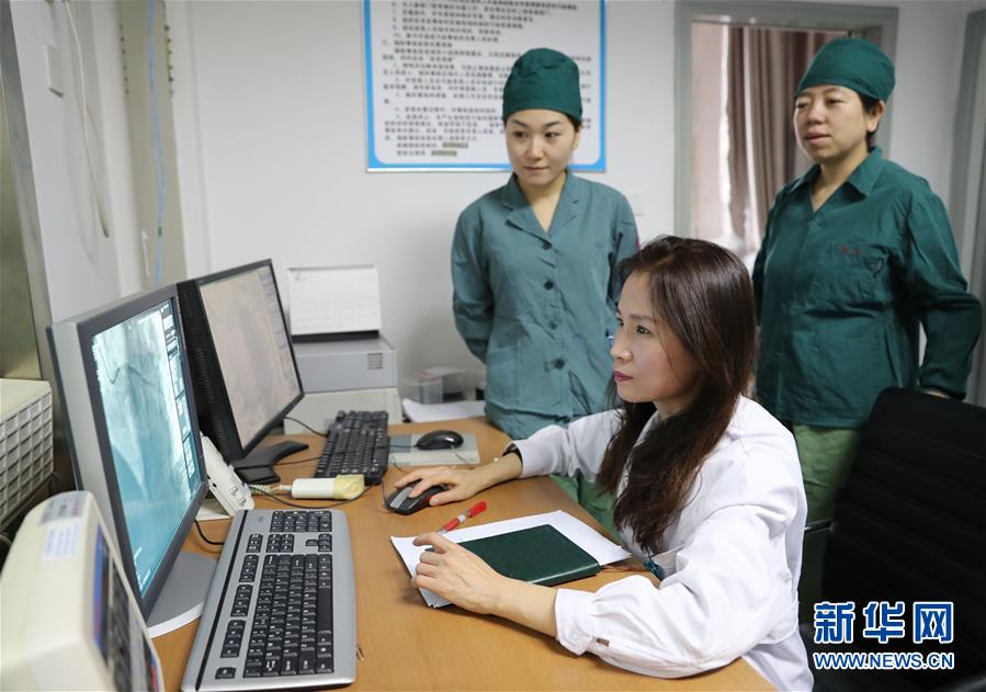 （兩會·基層代表履職故事）（5）全國人大代表李潞：承載生命囑托 堅守醫生職責