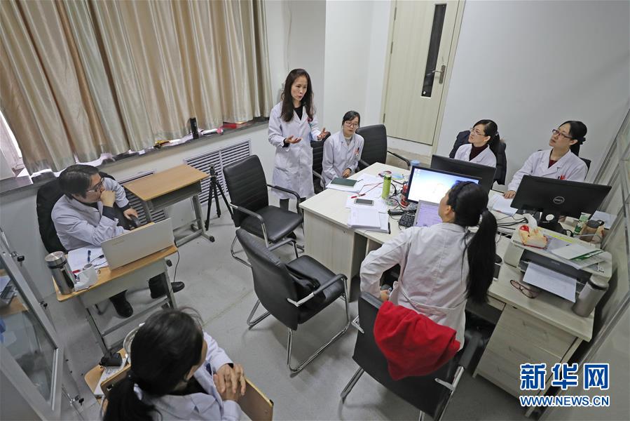 （兩會·基層代表履職故事）（6）全國人大代表李潞：承載生命囑托 堅守醫生職責