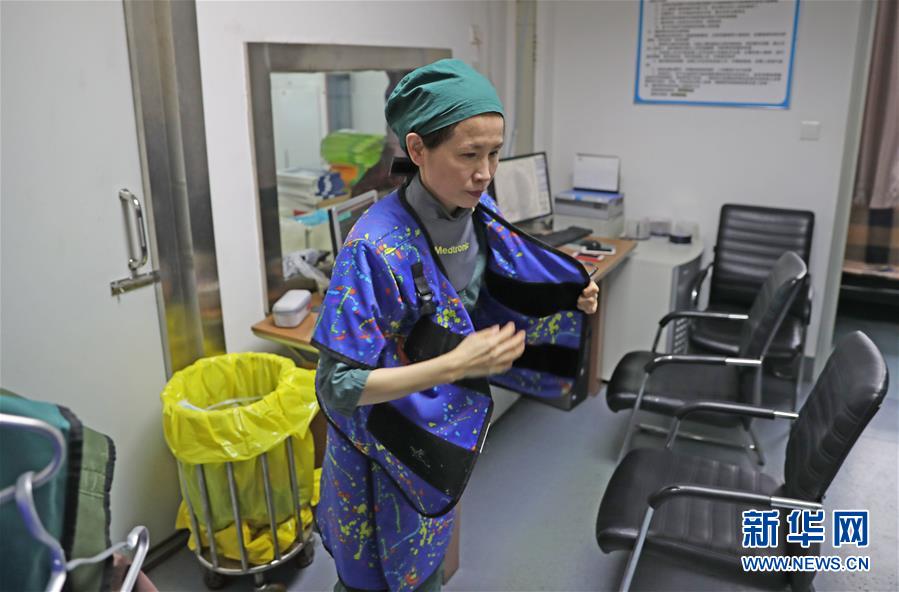 （兩會·基層代表履職故事）（7）全國人大代表李潞：承載生命囑托 堅守醫生職責