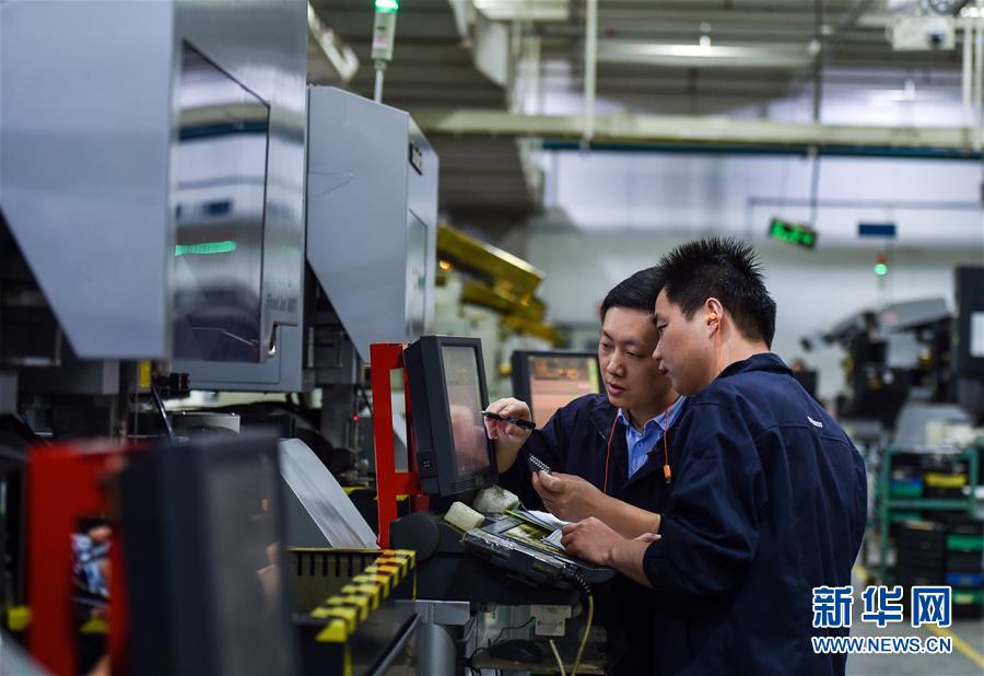 (兩會·基層代表履職故事)(5)全國人大代表?xiàng)铒w飛:讓農(nóng)民工有更好的職業(yè)上升通道