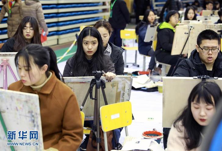 (社會(huì))(7)北影藝考拉開帷幕 美術(shù)學(xué)院報(bào)考人數(shù)增幅最大