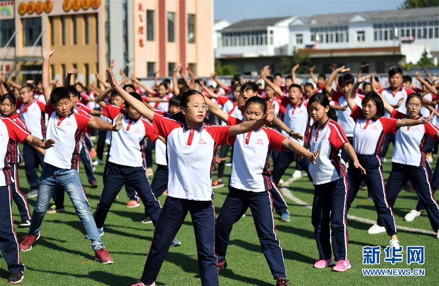 (新華全媒頭條·愛國情 奮斗者·圖文互動)(9)一個村的奮斗,一個時代的巨變——記敢“蹚新路”的小崗人