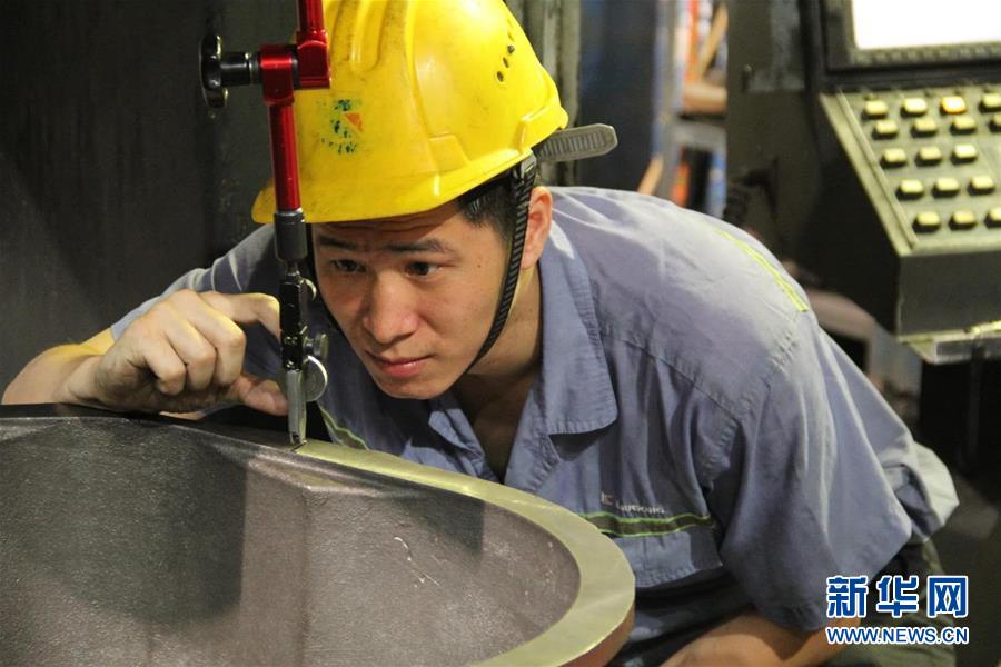（新華全媒頭條·圖文互動）（2）讓奮斗成為人生最亮麗的底色——寫在2019年“五一”國際勞動節到來之際