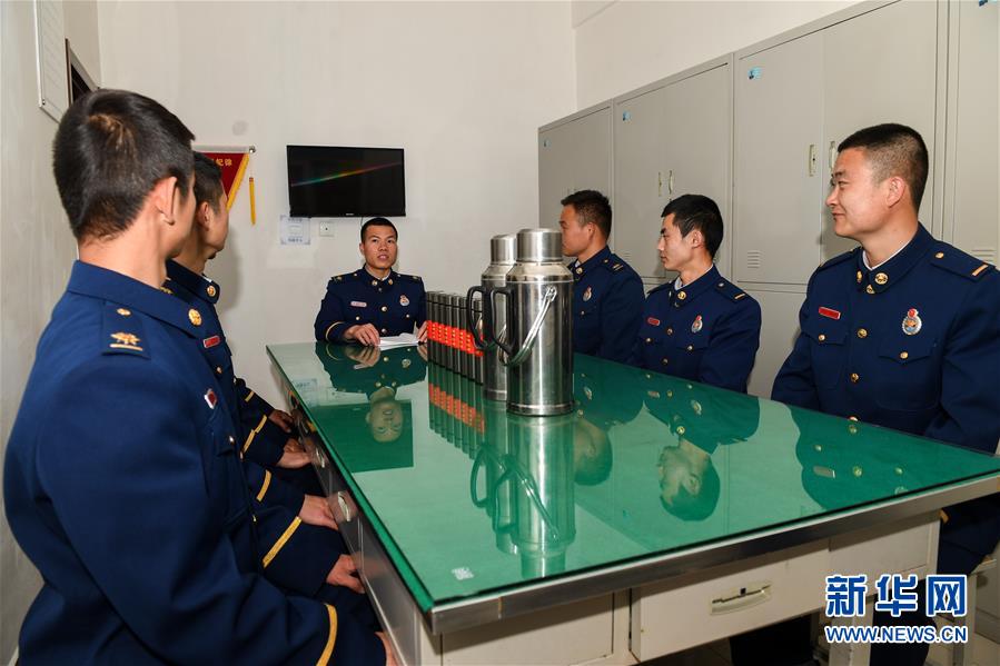 (壯麗70年·奮斗新時(shí)代·圖文互動(dòng))(13)林海孤島唱響冰與火之歌——記內(nèi)蒙古森林消防總隊(duì)大興安嶺支隊(duì)奇乾中隊(duì)