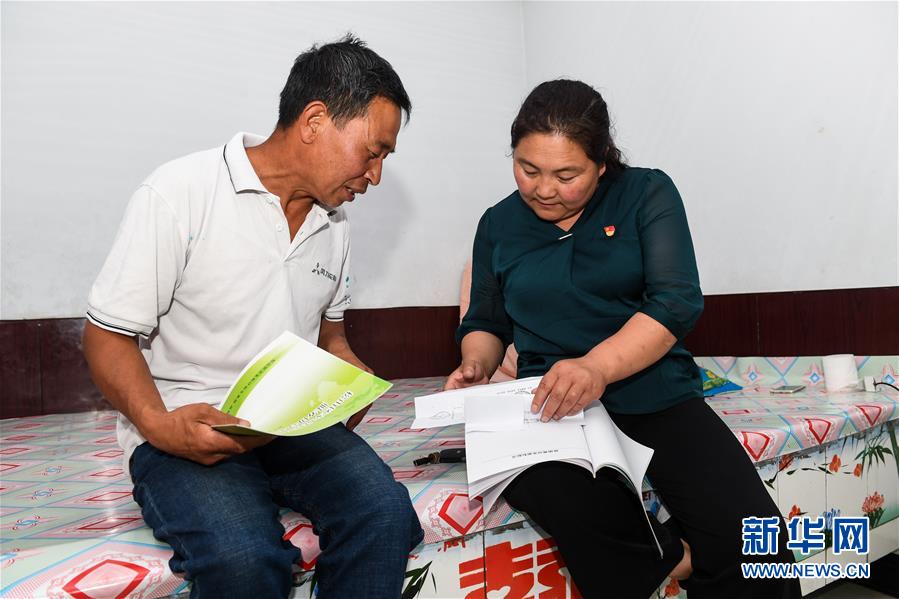 (新華全媒頭條·圖文互動)(6)心系北疆 情滿草原——習(xí)近平總書記考察內(nèi)蒙古回訪記