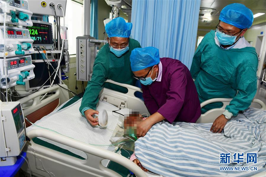 (新華全媒頭條·圖文互動)(12)有一絲希望,就盡百倍努力——貴州水城“7·23”特大山體滑坡72小時救援紀實