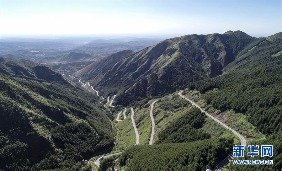 (新華全媒頭條·壯麗70年·奮斗新時(shí)代——記者再走長(zhǎng)征路·圖文互動(dòng))(9)凝聚起救亡圖存的磅礴力量——追記紅軍長(zhǎng)征大會(huì)師