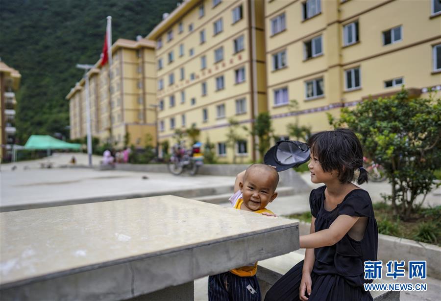 (新華全媒頭條·決戰(zhàn)決勝脫貧攻堅·圖文互動)(9)為了人與自然和諧共生——云南“三江并流”地區(qū)決戰(zhàn)精準脫貧的“生態(tài)畫卷”