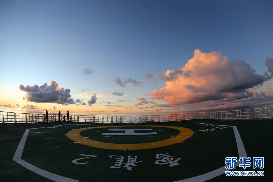 (“雪龍”探南極·圖文互動)(2)特稿:從長城站到羅斯海新站——中國前35次南極考察回眸