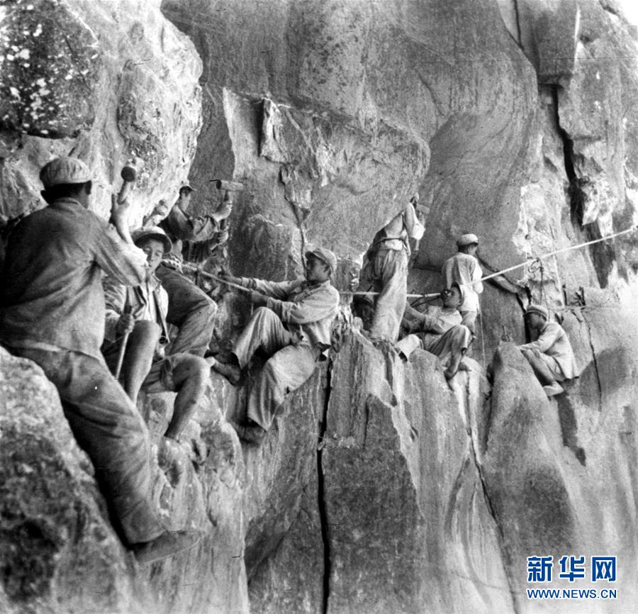 (新華全媒頭條·圖文互動)(5)沒有終結的尋找——追尋川藏公路上的一位無名烈士