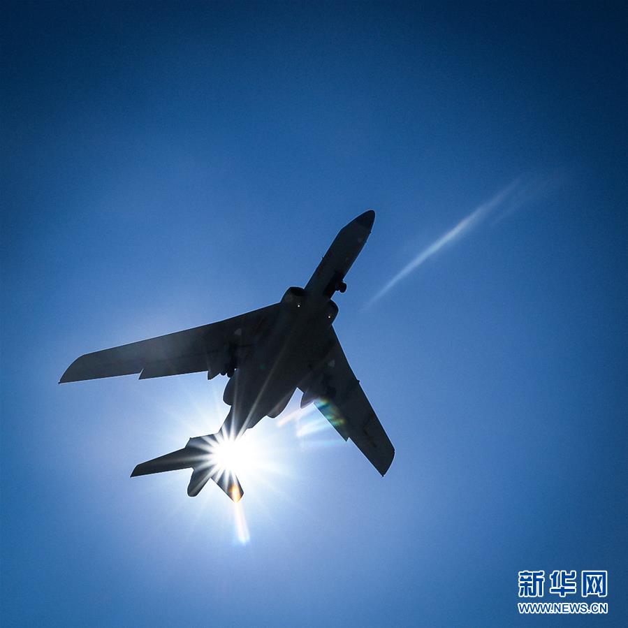 (圖文互動)(3)掠海巡天鑄鐵拳——空軍“模范轟炸機大隊”履行新時代使命任務記事