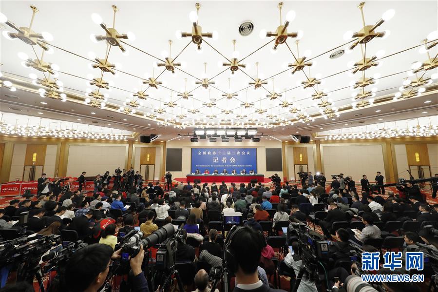 （兩會·XHDW）（9）政協委員談優化營商環境、促進民營經濟高質量發展