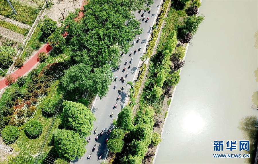 (新華全媒頭條·圖文互動)(9)深入推進(jìn)大保護(hù) 打造引領(lǐng)高質(zhì)量發(fā)展生力軍——推動長江經(jīng)濟(jì)帶發(fā)展座談會召開四年間