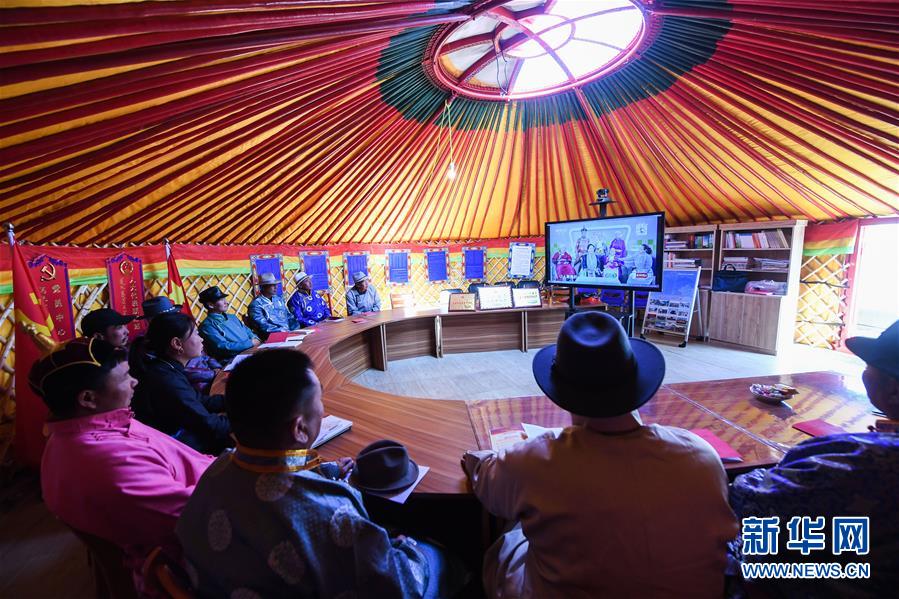 (新華全媒頭條·圖文互動)(3)為基層松綁減負 促干部擔當作為——以習近平同志為核心的黨中央推進“基層減負年”工作綜述