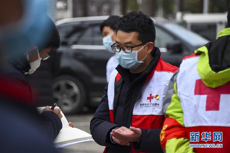 （聚焦疫情防控·圖文互動(dòng)）（6）“四類(lèi)人員”基本實(shí)現(xiàn)“應(yīng)收盡收”——湖北孝感防疫一線(xiàn)見(jiàn)聞