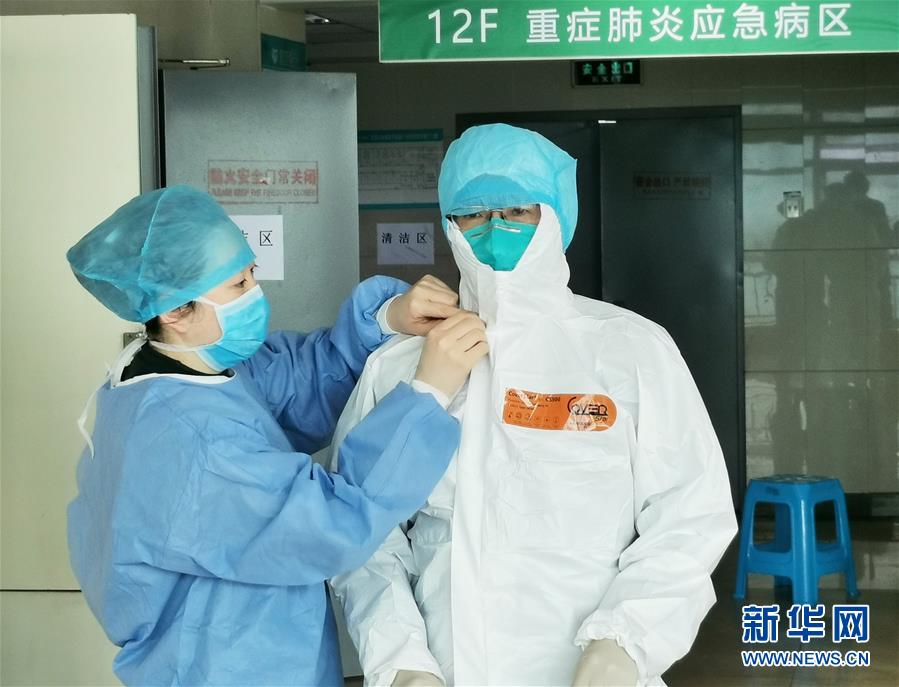 (抗疫一線群英譜·圖文互動)(1)“老兵”崔勇