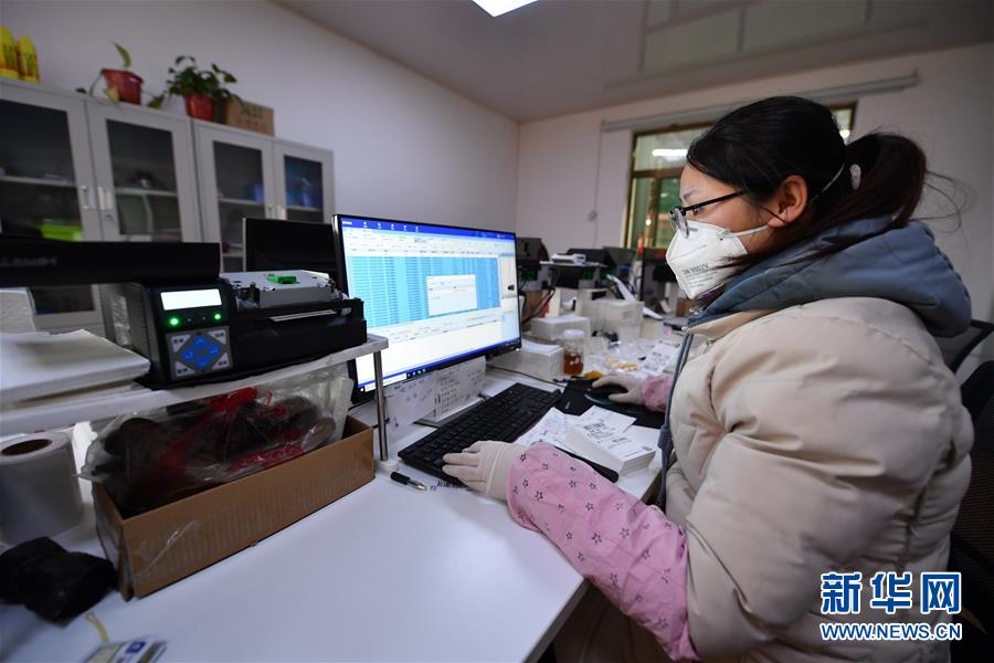 （聚焦疫情防控·圖文互動）（5）“一輛輛車出發(fā)，春暖花開的日子就不遠了”——西北電商大縣陜西省武功縣復工見聞