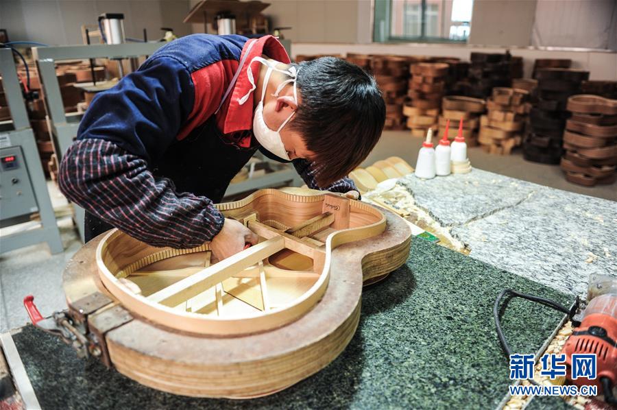 (新華全媒頭條·圖文互動)(8)書寫新的轉折——寫在革命老區遵義全面脫貧之際