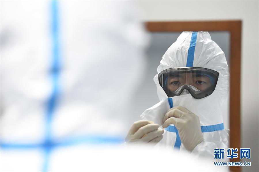 (一線抗疫群英譜·圖文互動)(1)劉博:當好抗疫戰斗的“前哨”