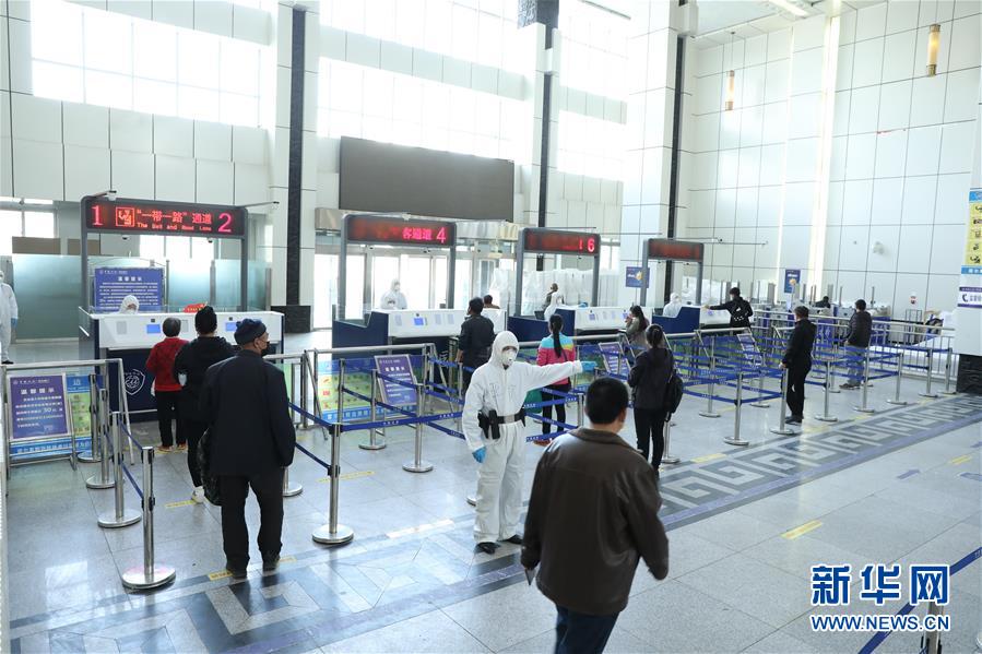 (聚焦疫情防控·圖文互動)(2)中哈霍爾果斯國際邊境合作中心中方區域恢復運營