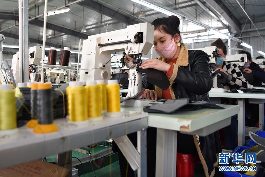 (決戰(zhàn)決勝脫貧攻堅(jiān)·圖文互動(dòng))(4)決戰(zhàn)昆侖——新疆聚焦10個(gè)未摘帽縣展開(kāi)深度貧困攻堅(jiān)戰(zhàn)