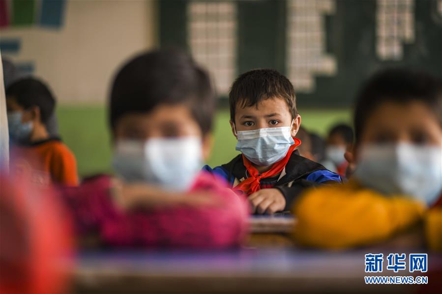 (決戰(zhàn)決勝脫貧攻堅(jiān)·圖文互動(dòng))(14)決戰(zhàn)昆侖——新疆聚焦10個(gè)未摘帽縣展開(kāi)深度貧困攻堅(jiān)戰(zhàn)