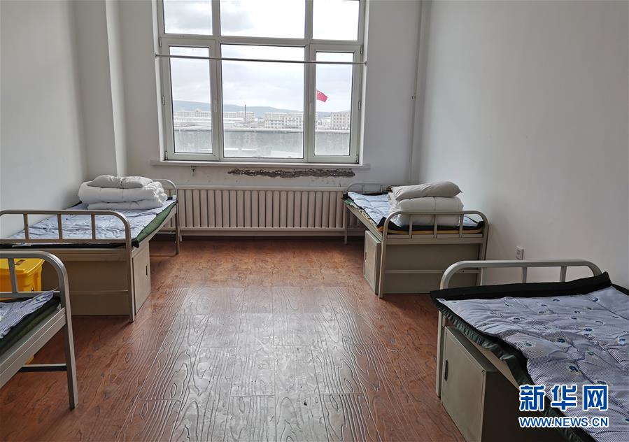 (聚焦疫情防控·圖文互動(dòng))(6)“外防輸入 內(nèi)防擴(kuò)散”——黑龍江綏芬河疫情防控一線見(jiàn)聞