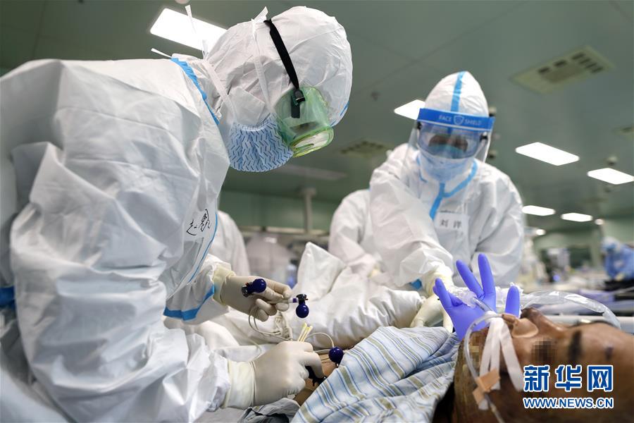 (聚焦疫情防控)(8)武漢新冠肺炎重癥病例實(shí)現(xiàn)清零
