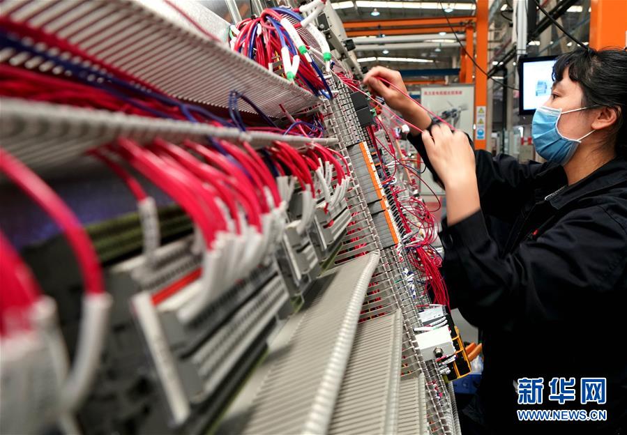 (來自一線的調(diào)查報(bào)告·圖文互動(dòng))(4)搶出一個(gè)身位謀發(fā)展——河南許昌經(jīng)濟(jì)復(fù)蘇見聞