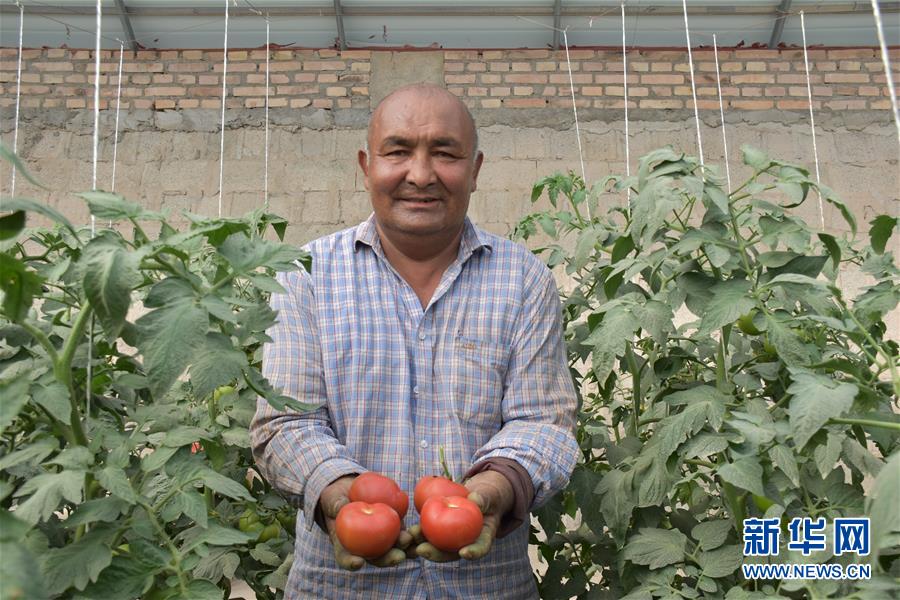 （決戰決勝脫貧攻堅·圖文互動）（2）從高原牧區走入現代社區——探訪帕米爾高原搬遷牧民的新生活