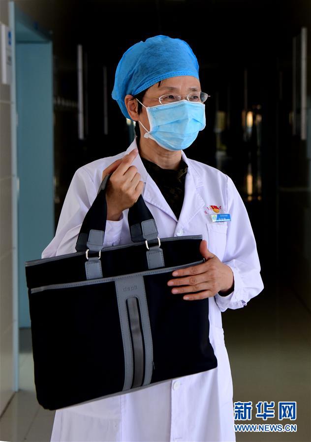 (圖文互動)(1)會說話的戰“疫”包——縣醫院女院長白金娥抗疫故事